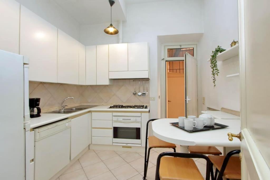 Navona Elegant Two Bedroom Apartment Rom Exterior foto